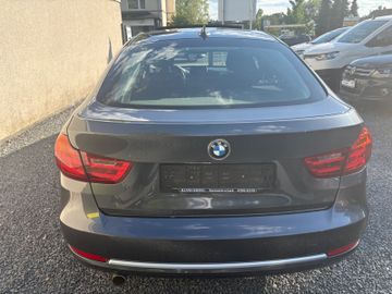 BMW 320 - 6