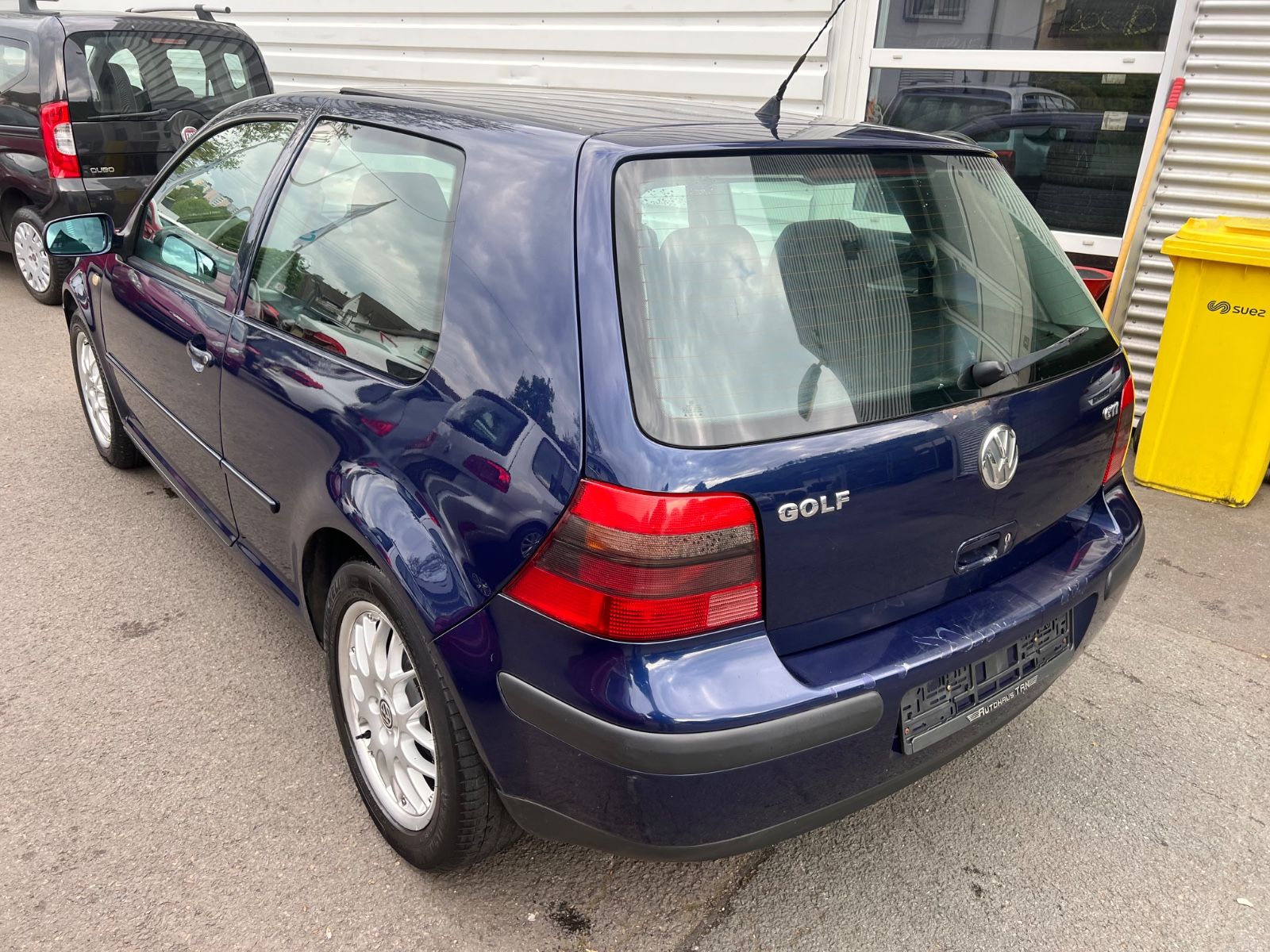 Fahrzeugabbildung Volkswagen Golf 1.8T GTI *2.HAND*RENTNER*