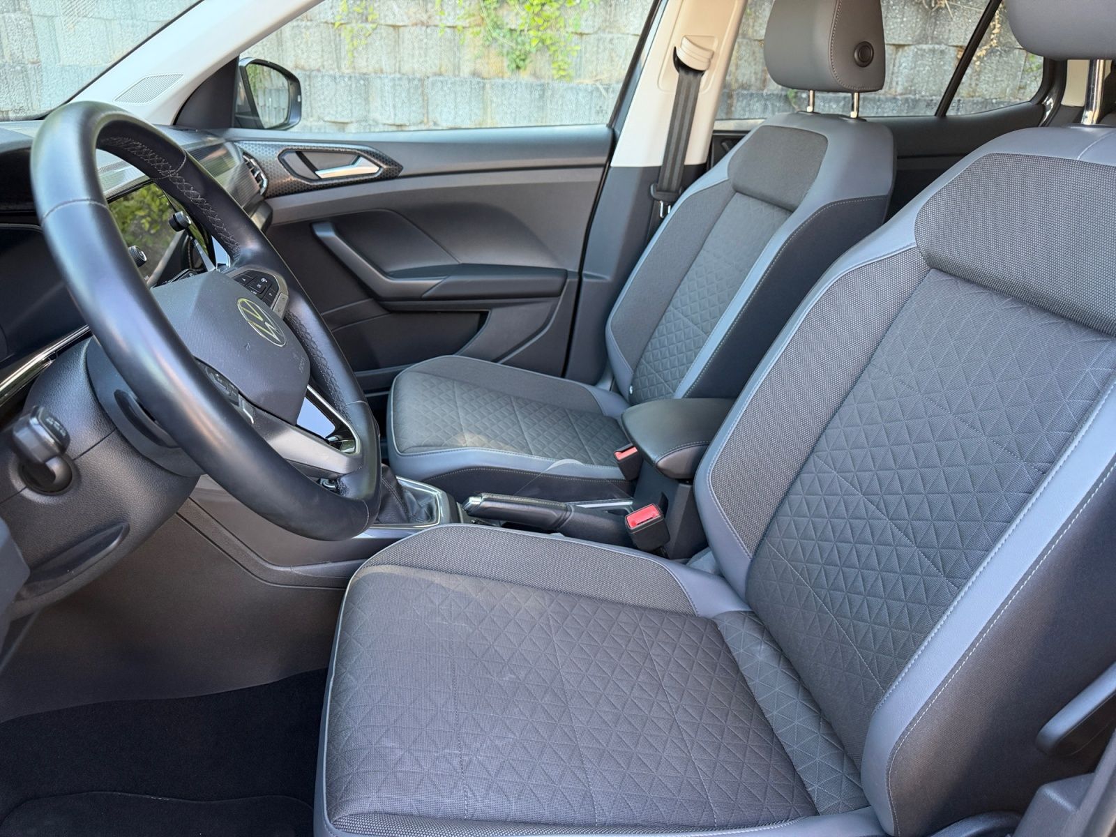 Volkswagen T-Cross - Bild 10