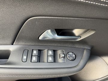 Fotografie 14 des Opel Mokka-e Elegance Navi Kamera Sitzheizung PDC