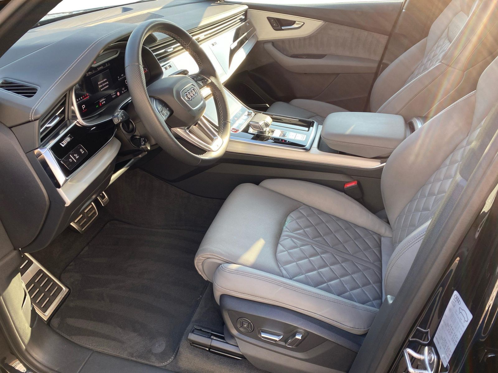 Audi SQ7 - Bild 7