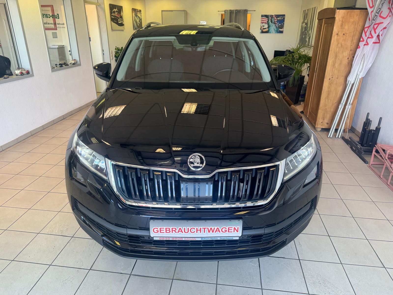 Fahrzeugabbildung SKODA Kodiaq Style  /AHK/1.HAND/SCHECKHEFT/NAVI