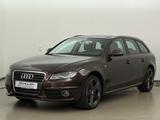 Audi A4 Ambition S Line*Bi-Xenon*Navi*SHZ*Tempo*AHK* - Audi A4 aus 2011: Line