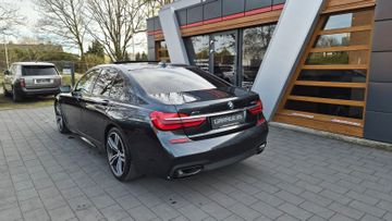 BMW 740 - 6