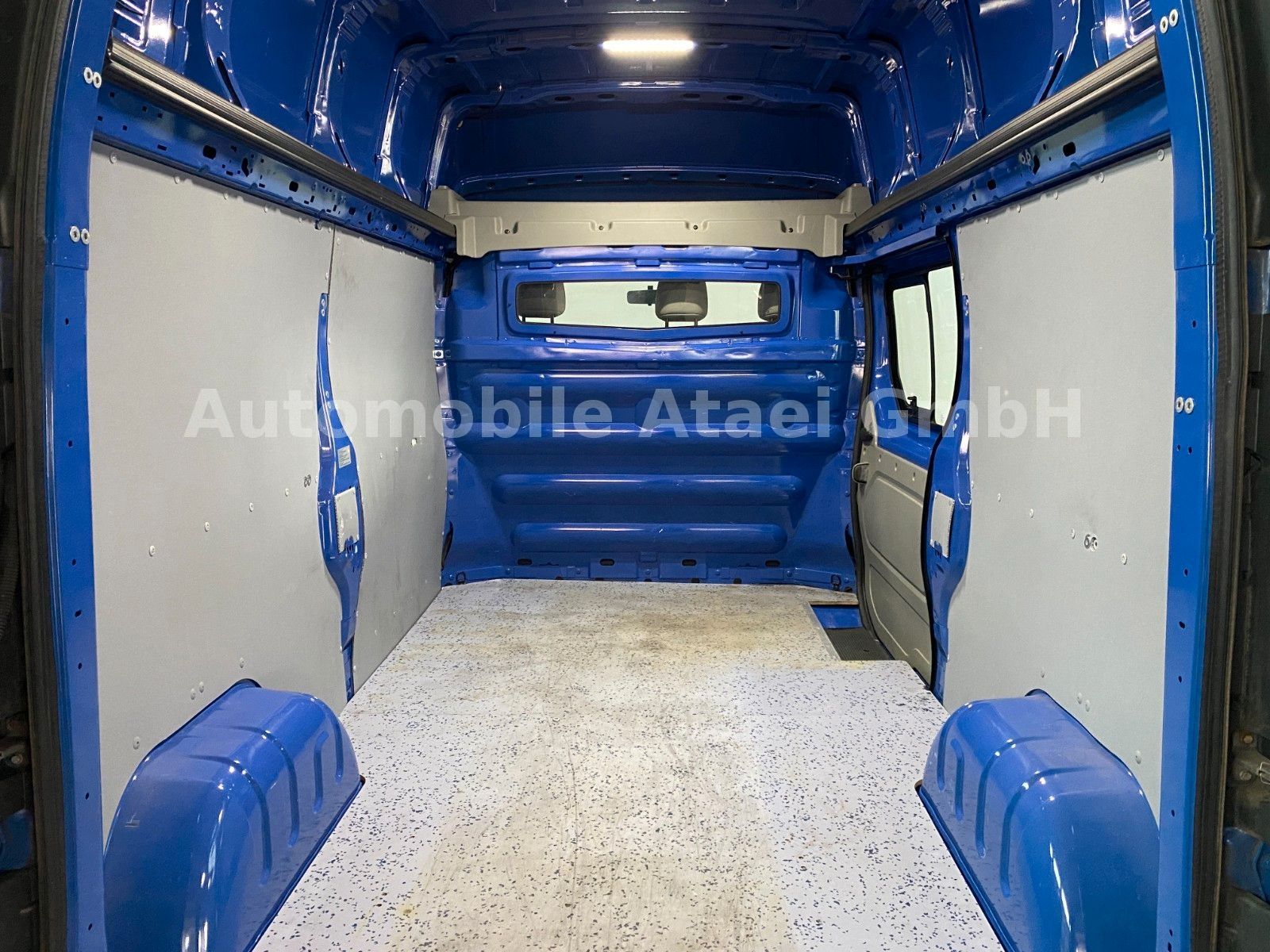 Fahrzeugabbildung Opel Vivaro L2H2 2,9t Automatik Camper STANDHEIZ 2234