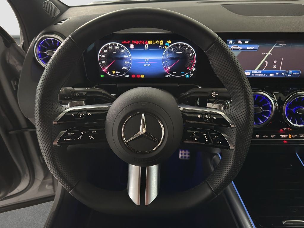 Fahrzeugabbildung Mercedes-Benz GLA 200 AMG Line*NightPaket*Kamera*el.Heckklappe