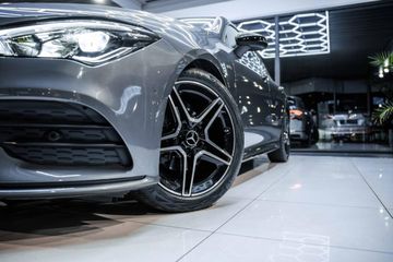 Mercedes CLA 180 Shooting Brake - 3