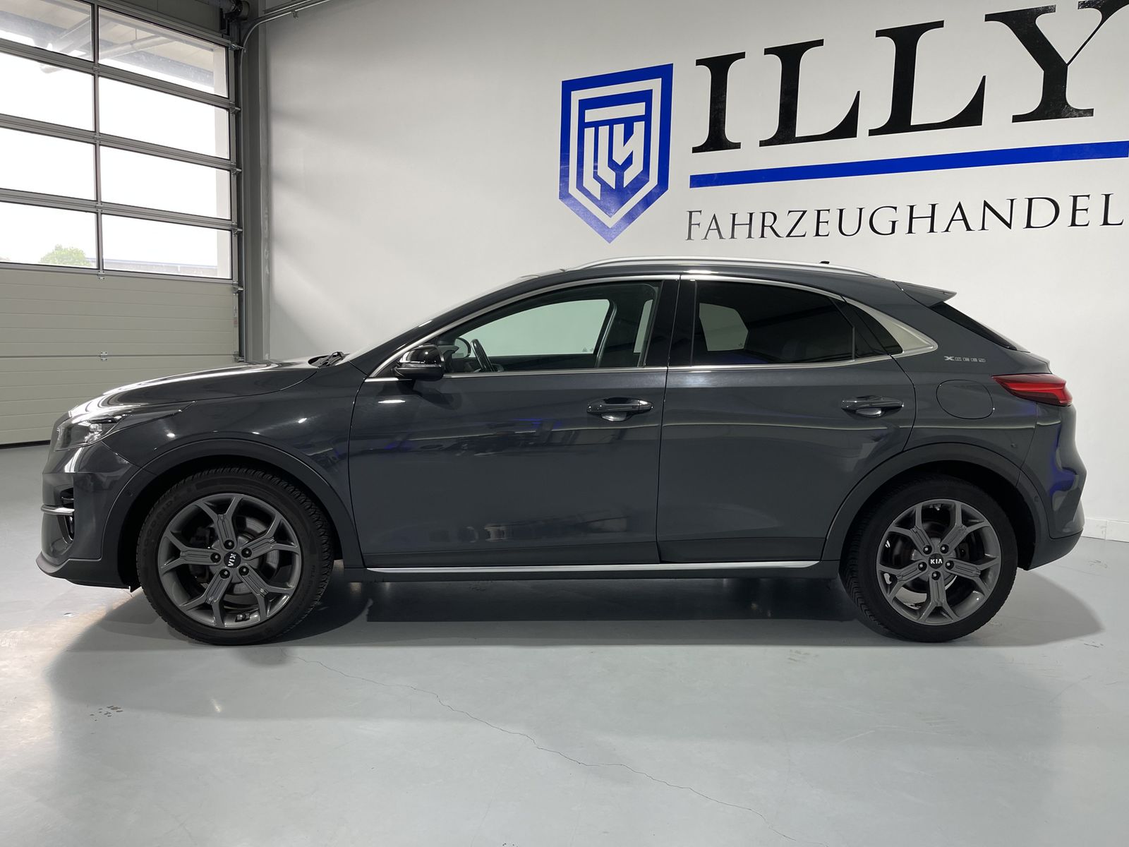 Fahrzeugabbildung Kia XCeed Launch Edition 1.4 GDI*LED*Leder*Cam*Navi*