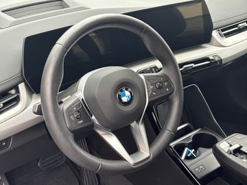 BMW 218i Head-Up DAB LED WLAN RFK Komfortzg. Shz