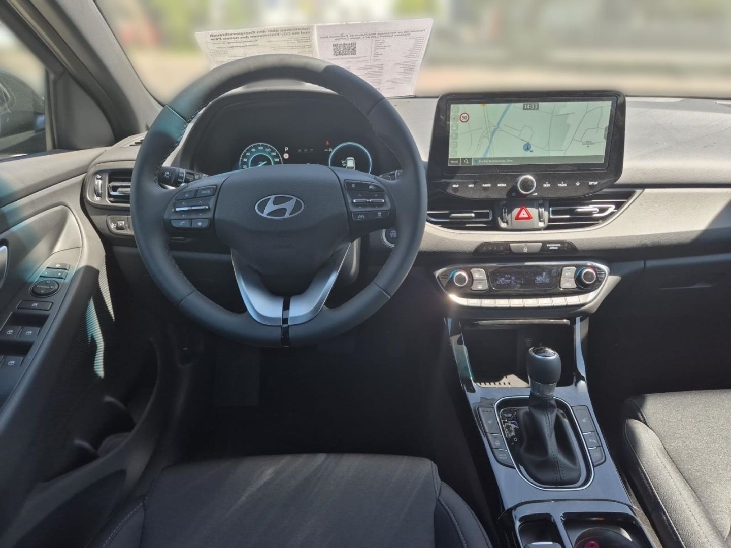 Fahrzeugabbildung Hyundai i30 cw Advantage Mild-Hybrid El. Panodach Navi D