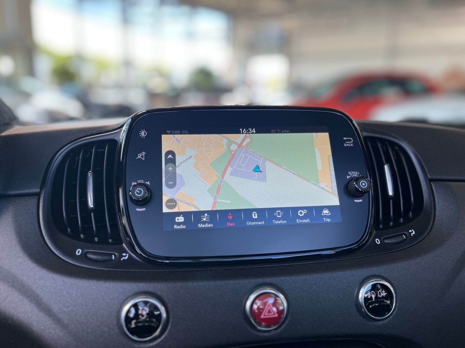 Fahrzeugabbildung Abarth 695C NUR 2.000KM!!! BEATS NAVI ALU
