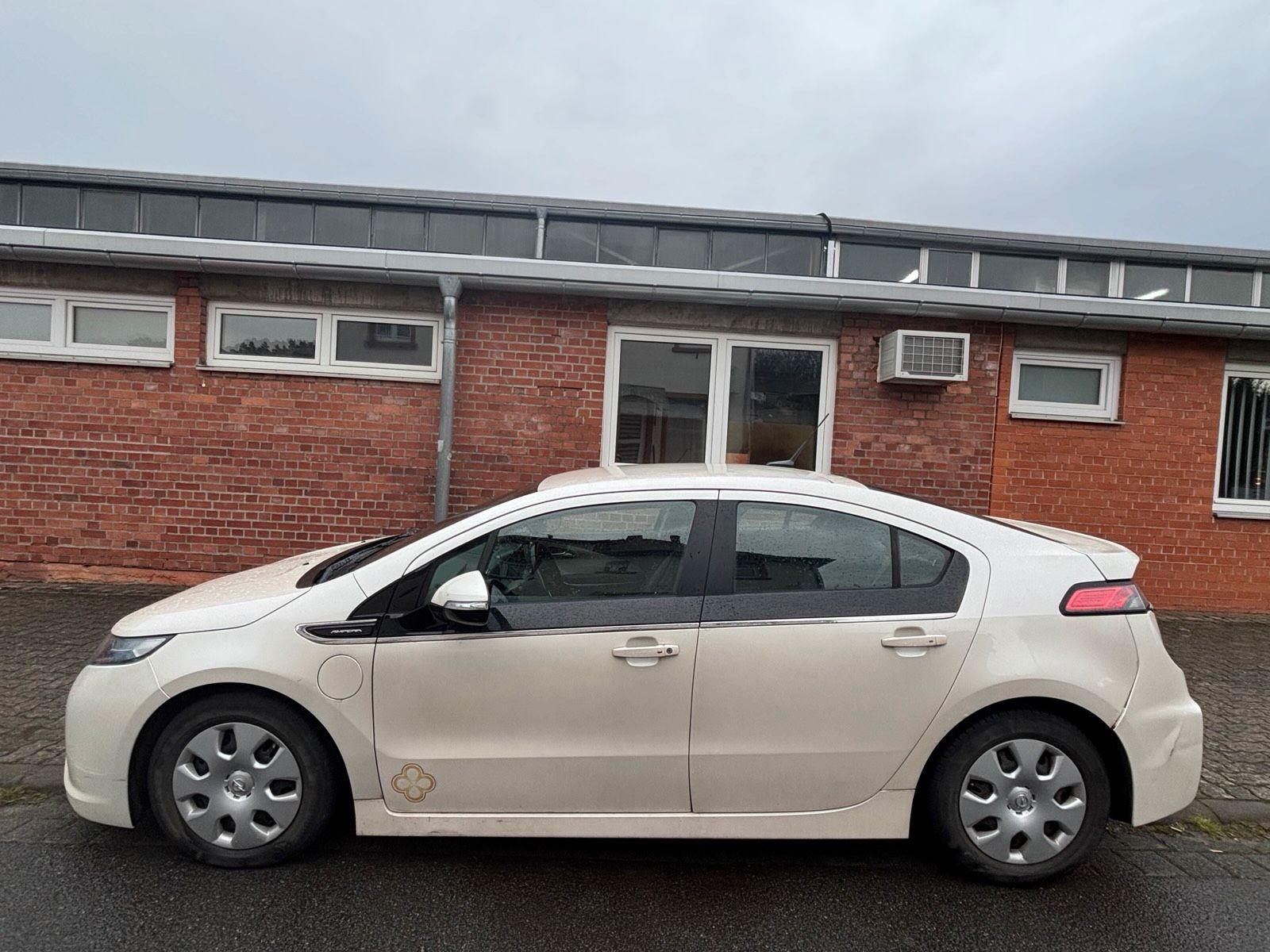Opel Ampera-e