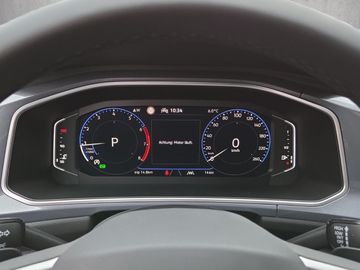 Fahrzeugabbildung Volkswagen T-Roc Style 1.5 TSI DSG IQ.Light AHK Klima Navi
