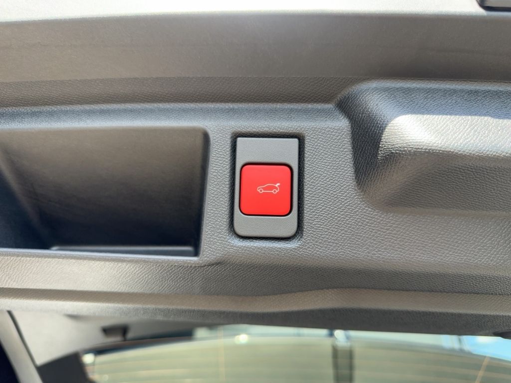 Fahrzeugabbildung Opel Grandland GS  HEAD UP  WINTERP. NAVI PANORAMA DA
