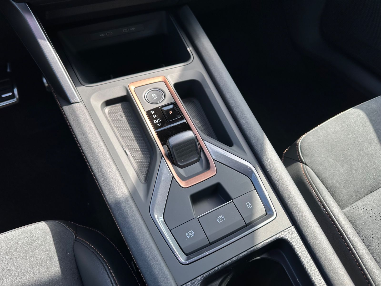 Fahrzeugabbildung CUPRA Formentor VZ 2.0 TSI 4Drive ACC/AHK/CarPlay