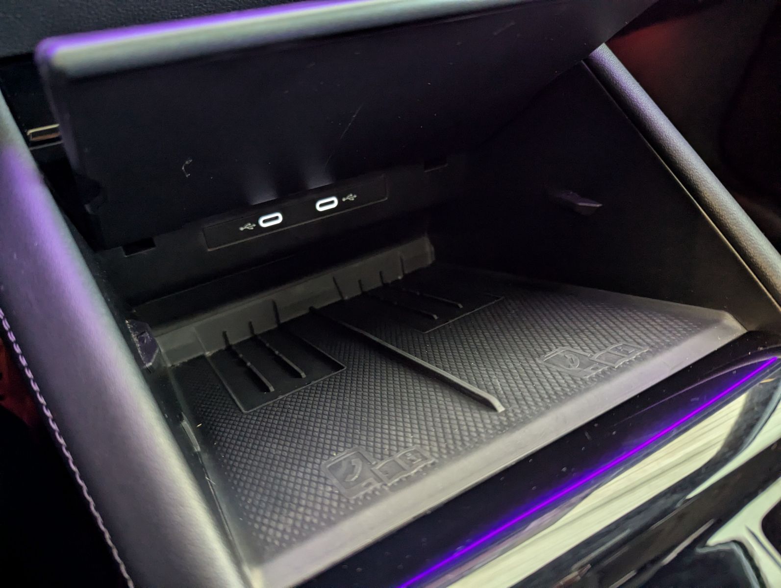 VW Tayron 2.0TDI 4M R-Line Launch Pano Black AHK 20 - Image 27