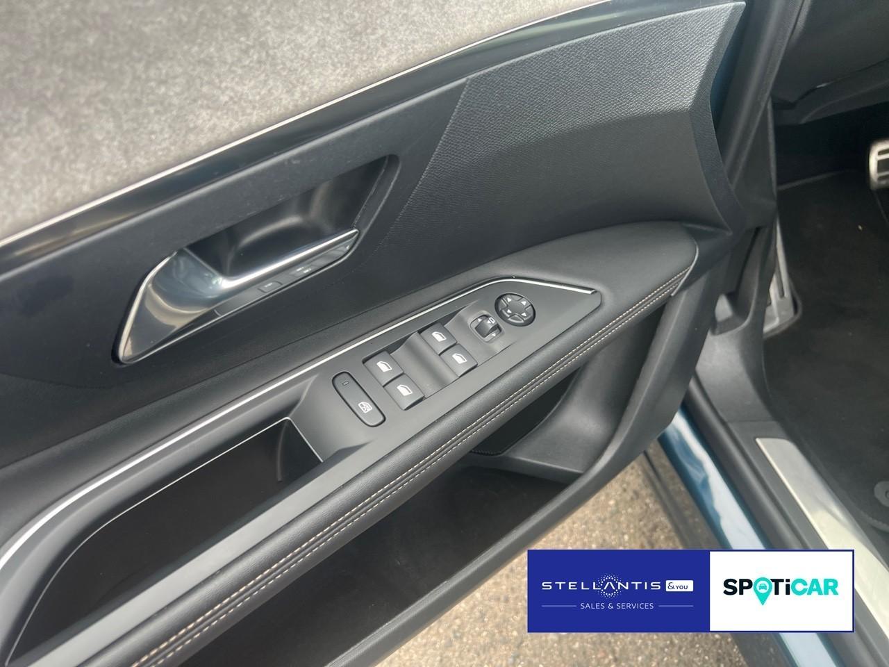 Peugeot 3008 GT Hybrid 136 EAT8 CarPlay Navi ACC Kamera