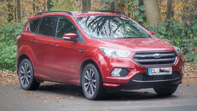 Ford Kuga 1.5 EcoBoost 4x4 ST-Line Automatik