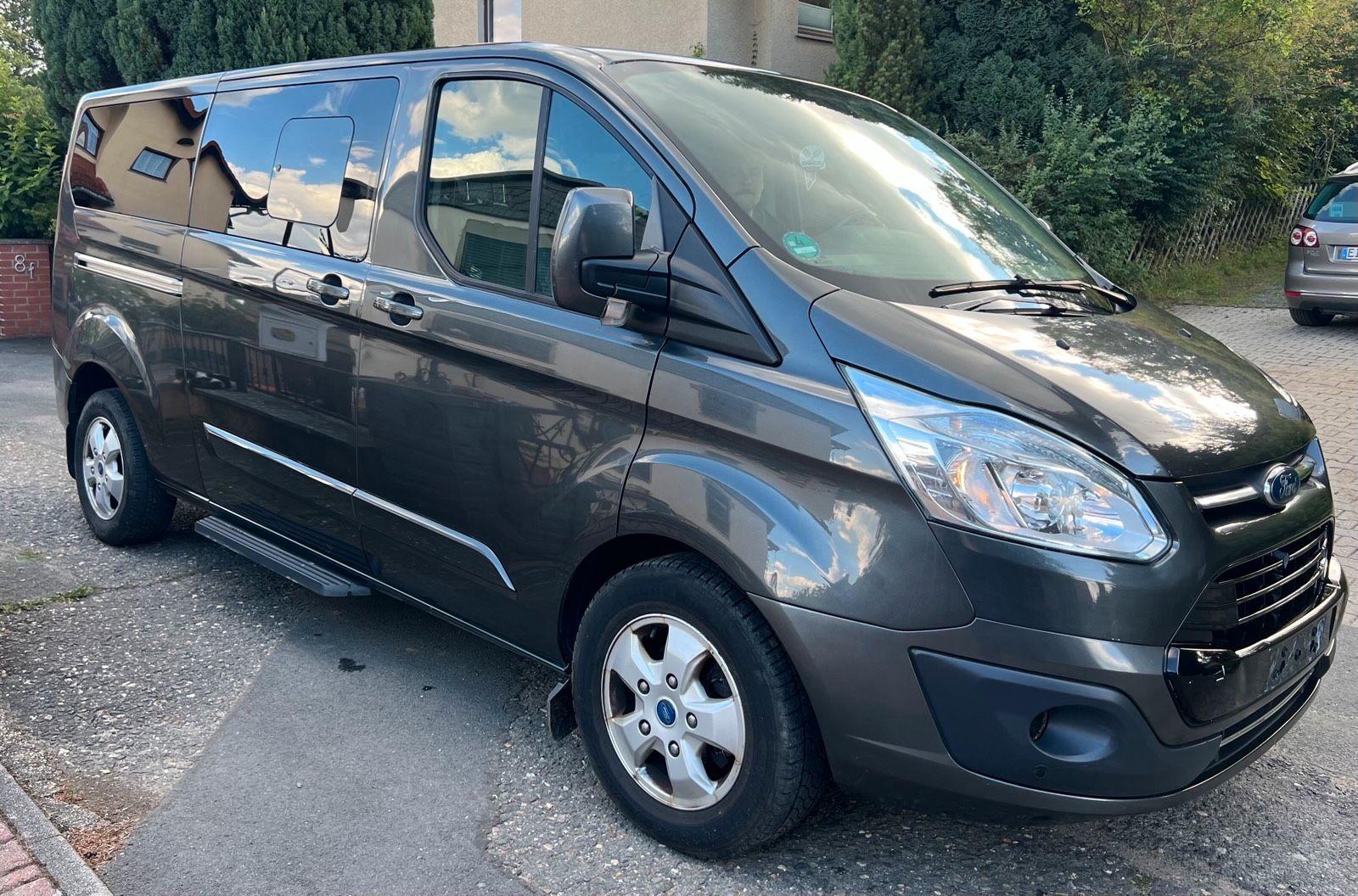 Ford Tourneo Custom