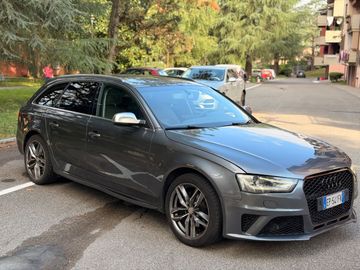 Audi A4 - 5