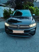 Volkswagen Tiguan Allspace1.5 MOVE DSG 7SitzAHK Navi Kamera - Volkswagen Tiguan Allspace MOVE