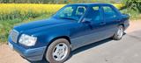 Mercedes-Benz E 220  PREISSENKUNG - Mercedes-Benz E 220 mit Benzin-Antrieb: Limousine