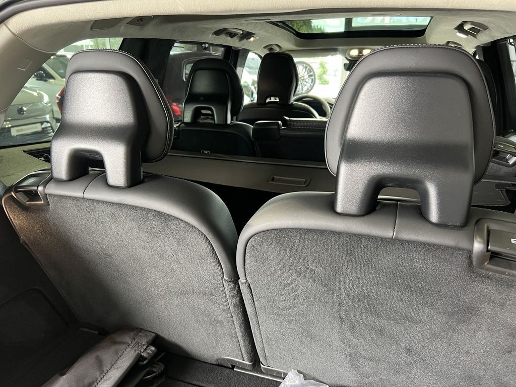 Volvo XC90 T8 Ultra Dark Recharge AWD B&W Massage 22''