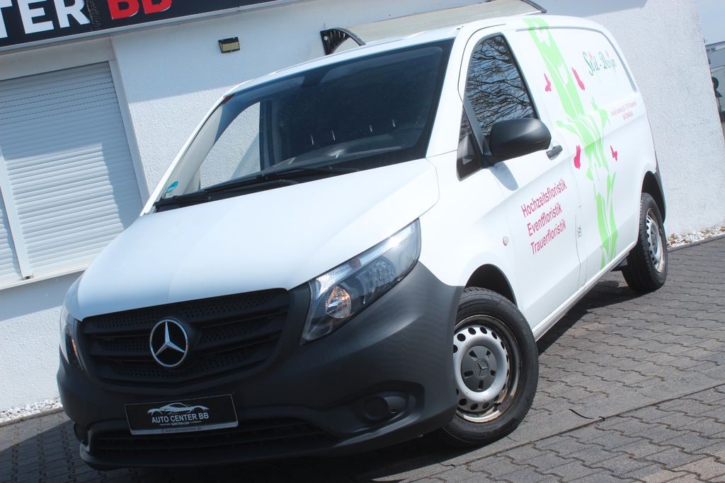 Image of Mercedes-Benz Vito