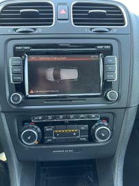 Volkswagen Golf - 8