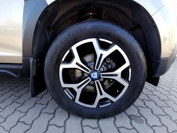 Dacia Duster II Celebration 4WD 150