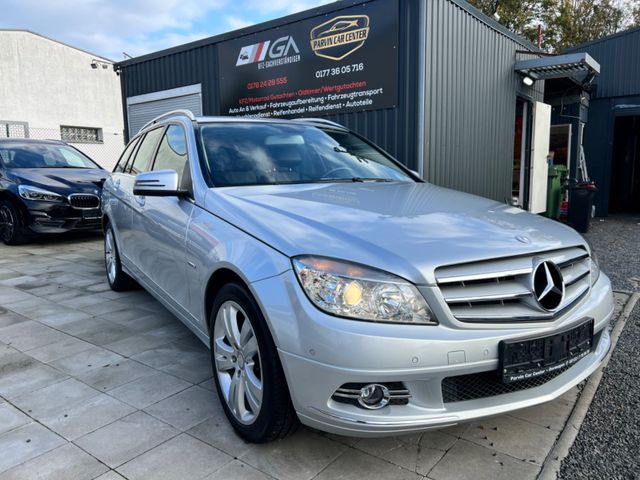 Mercedes-Benz C 180   CGI BlueEfficiency Avantgarde