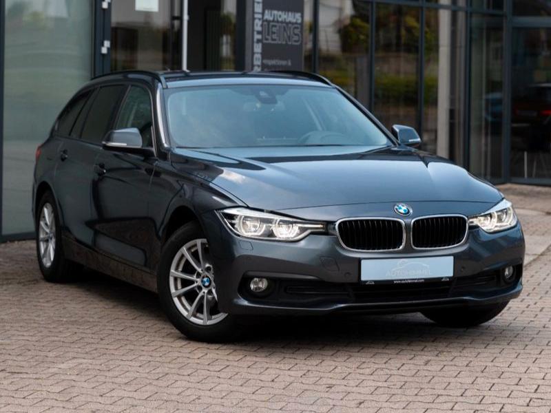 BMW 320 d Touring Advantage LED Rückfahrkamera