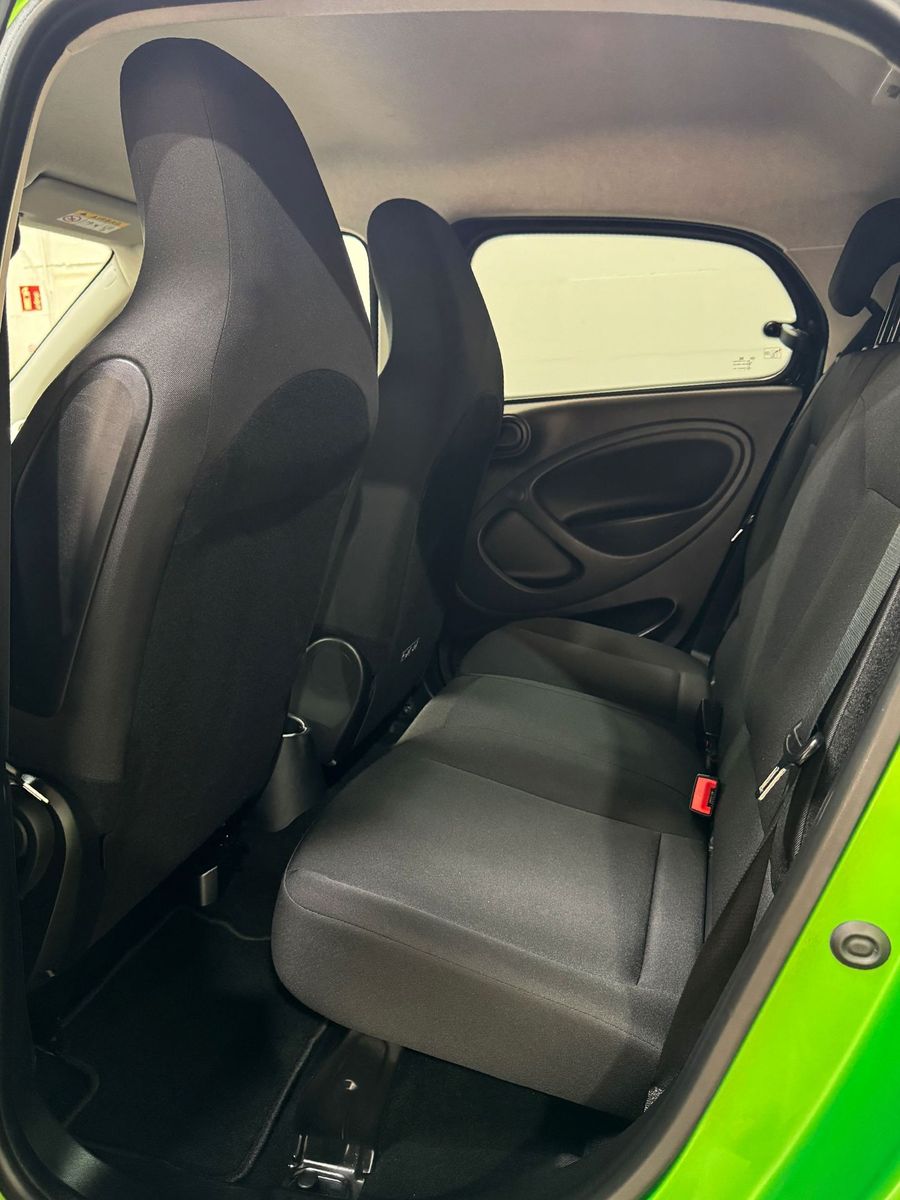 Fahrzeugabbildung Smart forFour electric drive