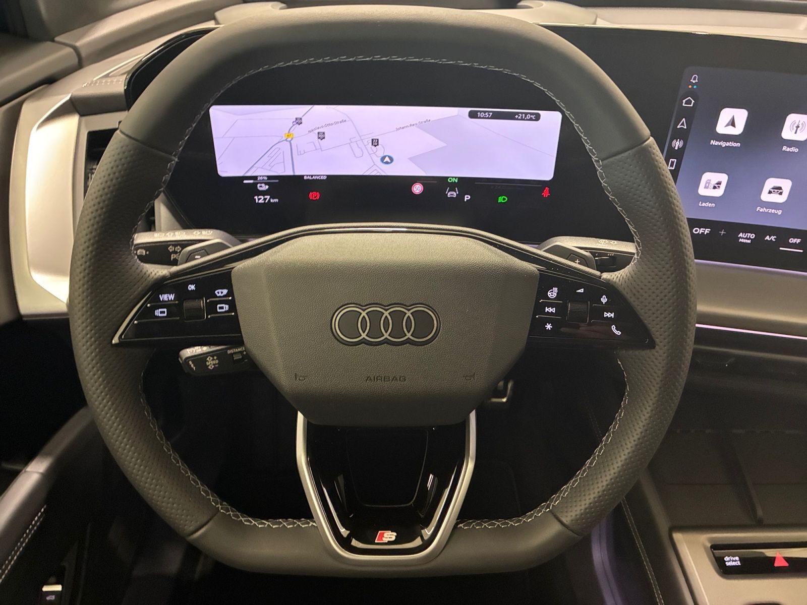 Q4 Sportback e-tron performance 210 kW