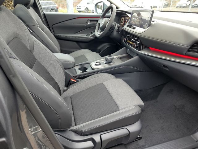 Nissan Qashqai 1.3 MHEV N-Connecta 4x4 Facelift PanoD.