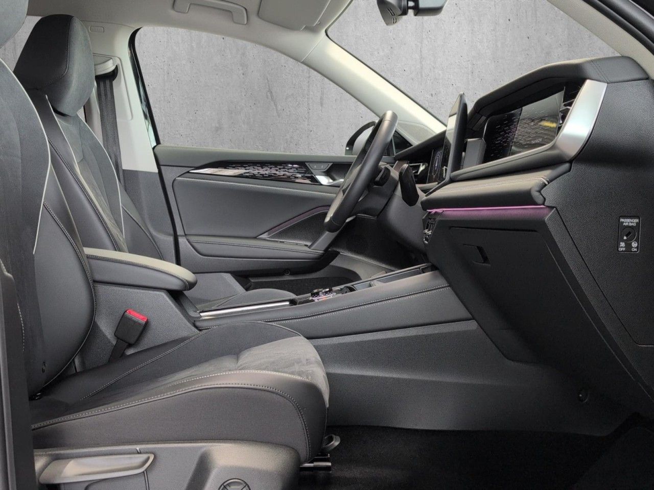 Tayron Elegance 2.0 TDI DSG Klima Navi