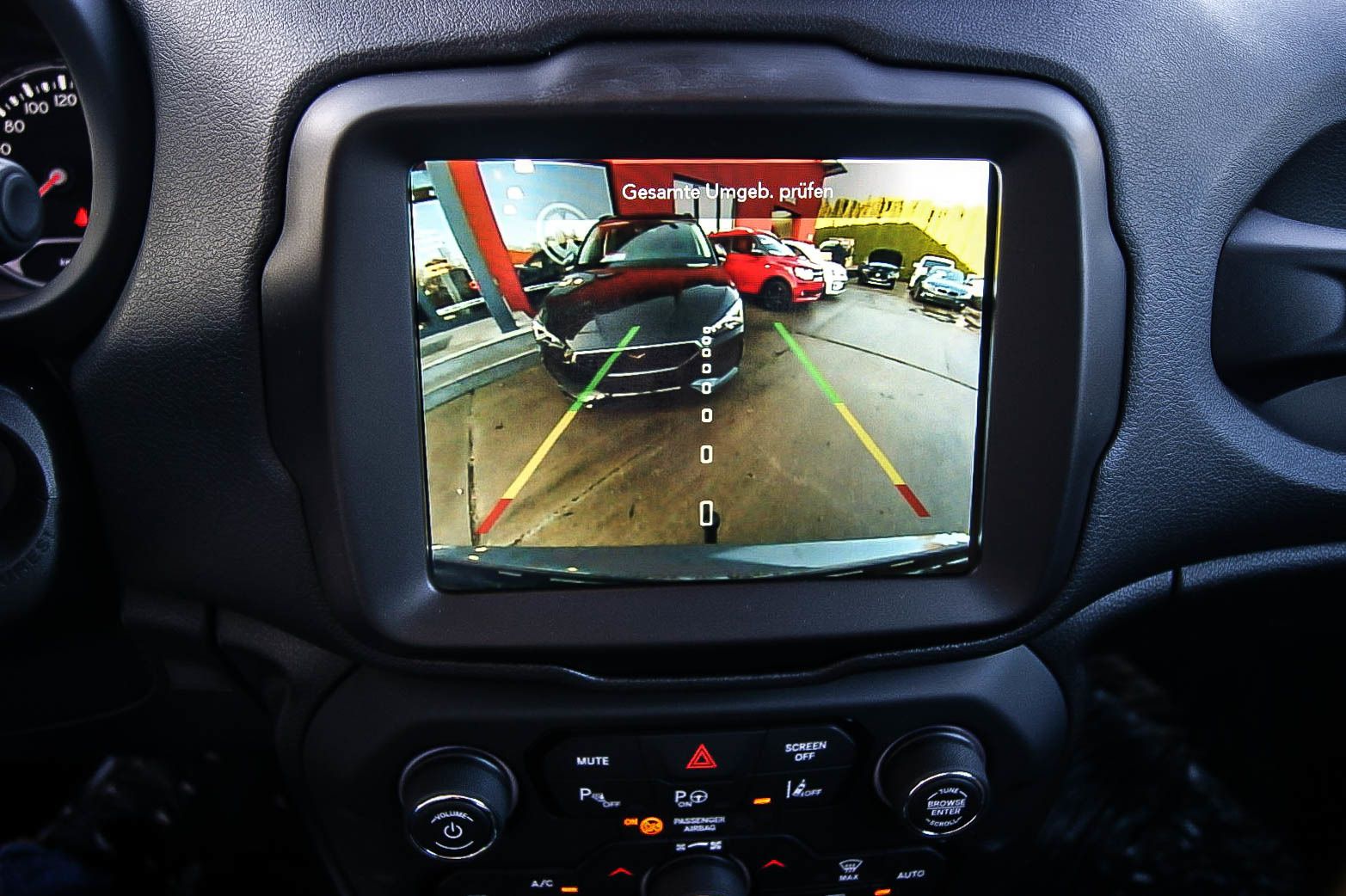 Fahrzeugabbildung Jeep Renegade 1.3 T-GDI Limited FWD KENWOOD PANORAMA