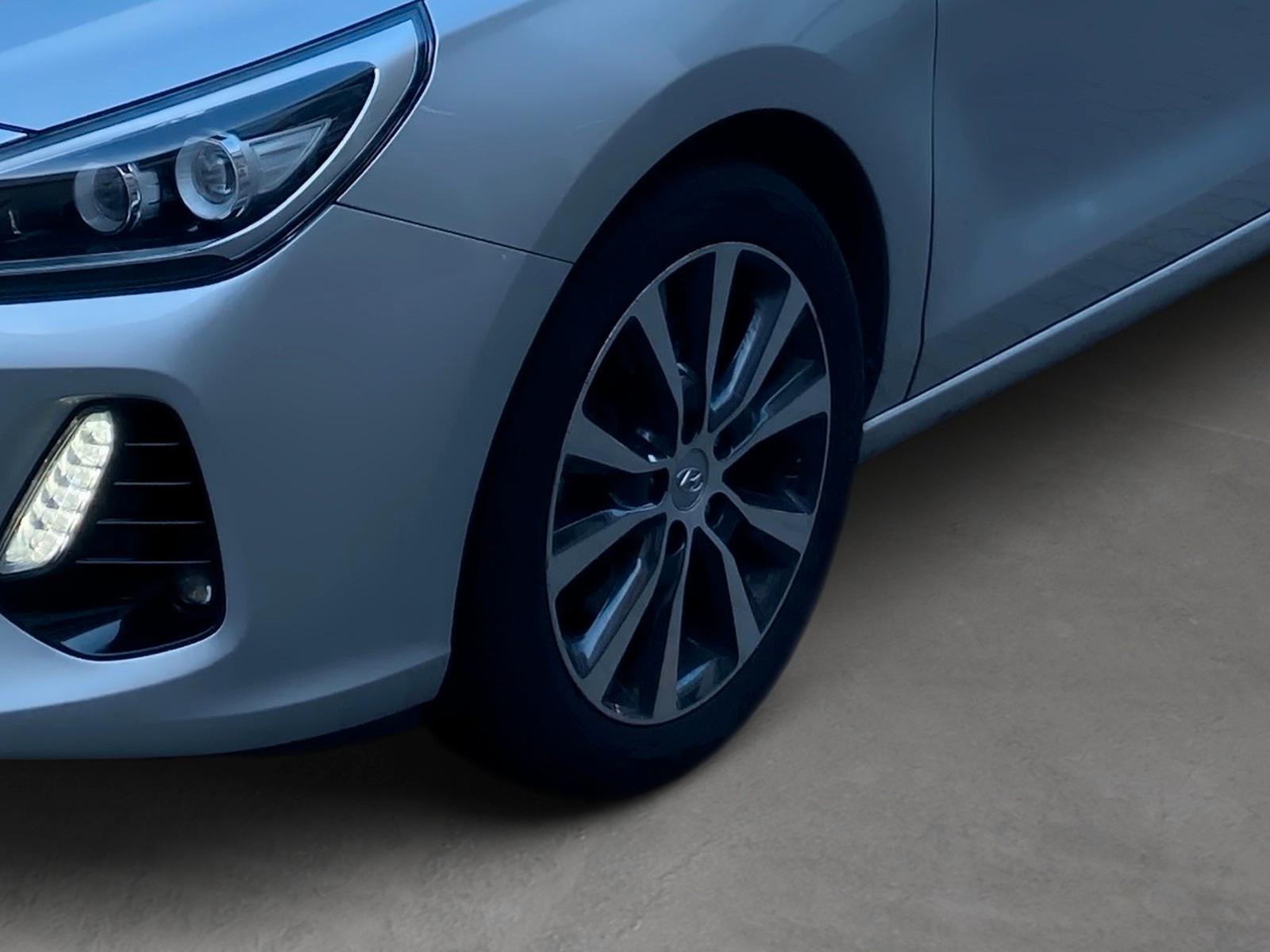 Hyundai i30 1.0 T-GDI Intro