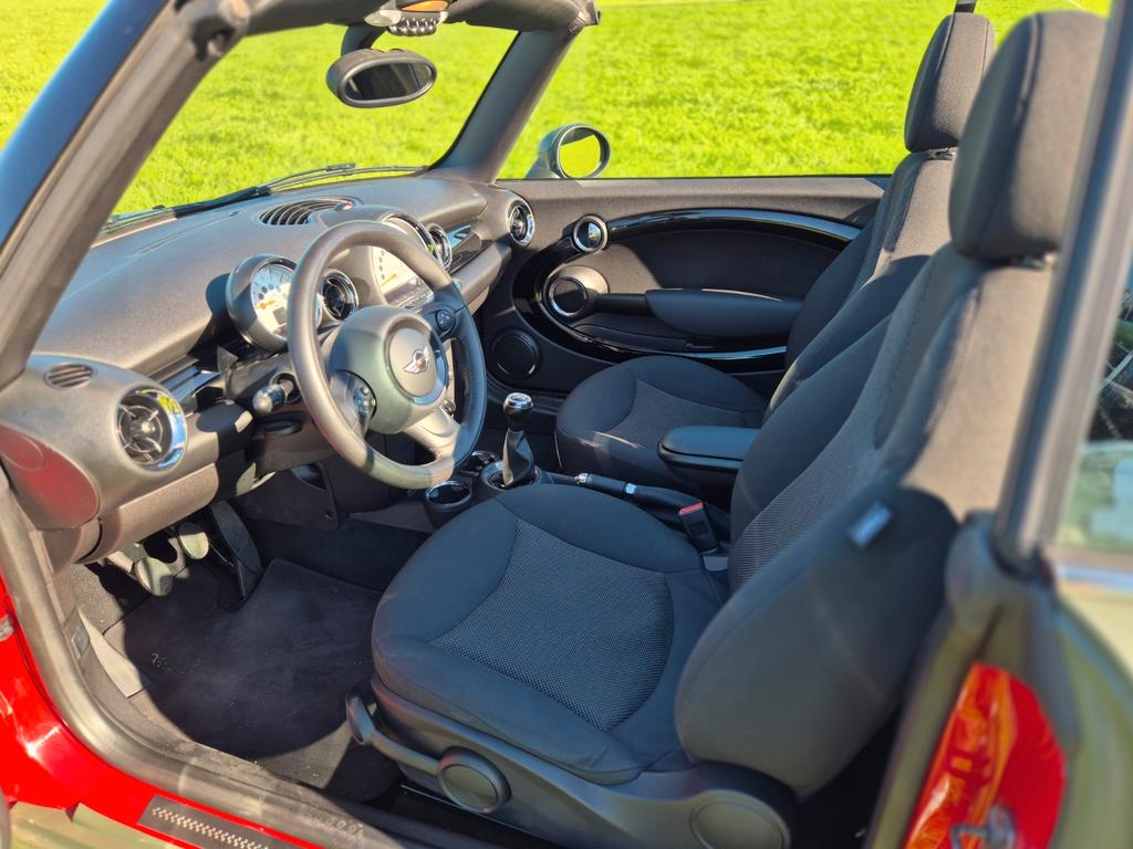 MINI One Cabrio