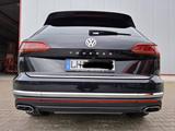 Volkswagen Touareg 3.0 V6 TDI 210kW 4MOTION Tiptronic - - Volkswagen Touareg: 2.0