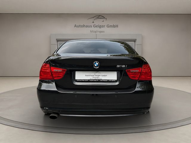 BMW 318 318i E90 Automatik — Bild 6 von 12