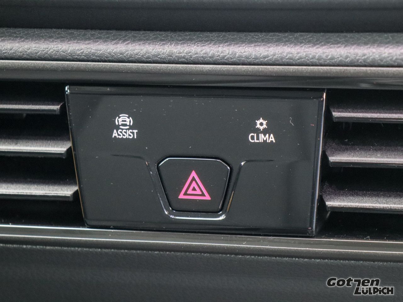 Fahrzeugabbildung Volkswagen Caddy Cargo 2.0 TDI Klima AHK App-Connect ZV