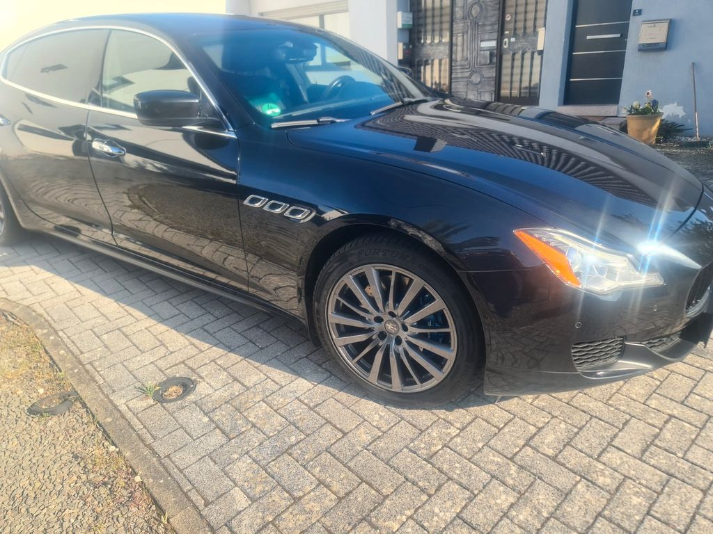 Maserati Quattroporte