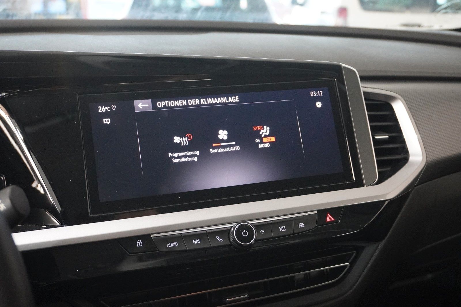 Fahrzeugabbildung Opel Grandland (X) 1.6T EDITION HYBRID NAVI/LED/VIRT.