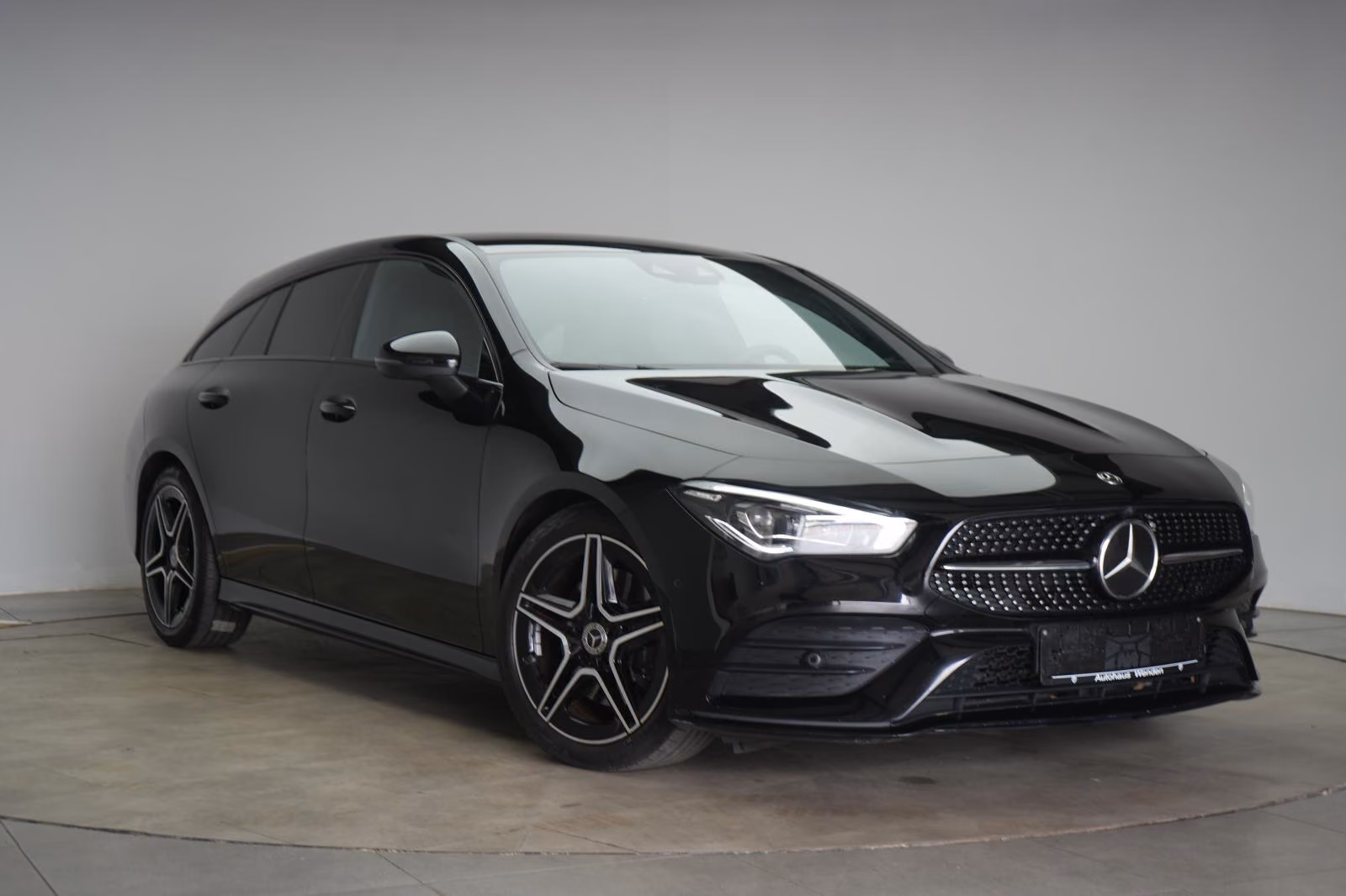 Mercedes-Benz CLA 220 Shooting Brake d 8G-DCT  AMG Leder/Distr