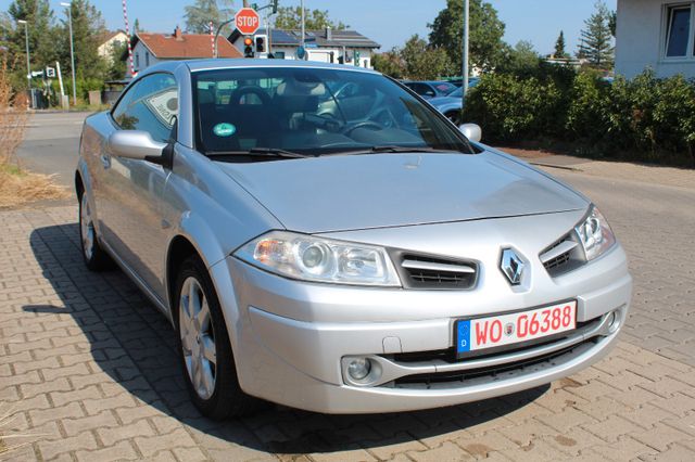 Renault Megane Coupé-Cabriolet Dynamique 1.9 dCi FAP