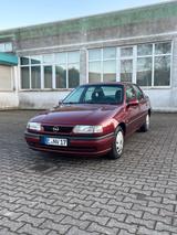 Opel Vectra A wenig Gelaufen - gebrauchte Opel Vectra aus dem Jahr 1995