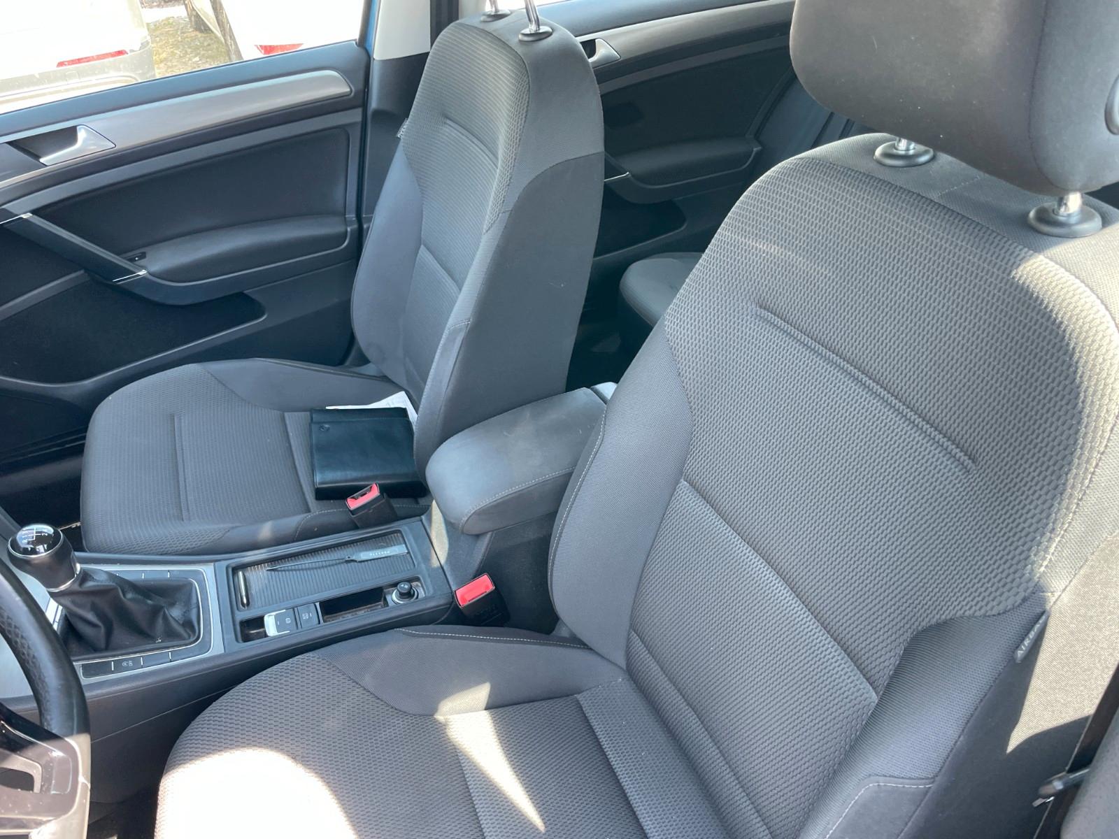 Volkswagen Golf 2015 — photo 9