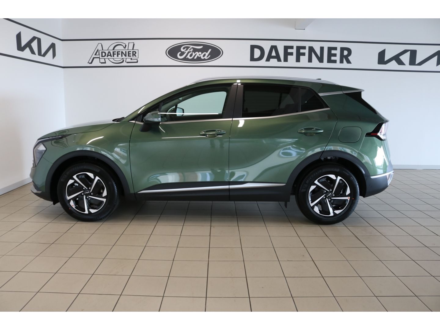 Fahrzeugabbildung Kia Sportage Vision 1.6 T-GDI MHEV Komfort-Paket