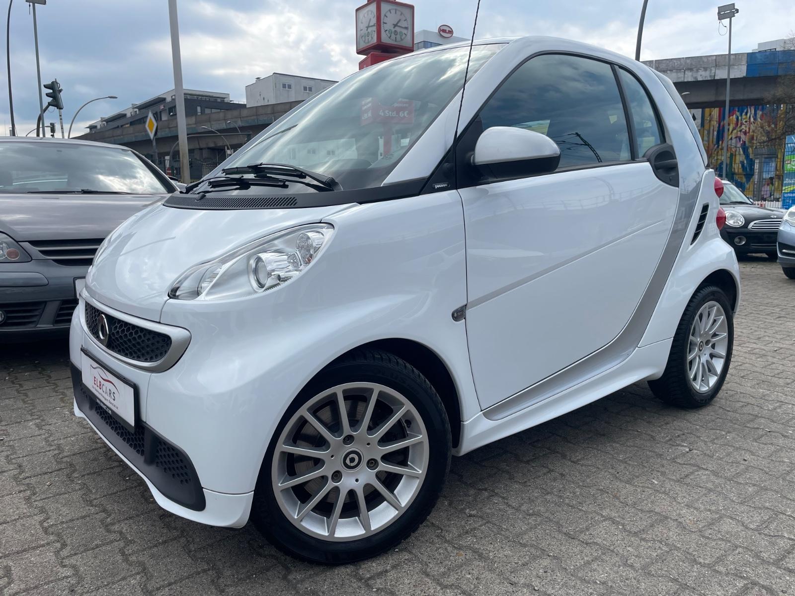 Smart ForTwo Coupe Passion/Servo/Navi/Pano/Tüv Neu